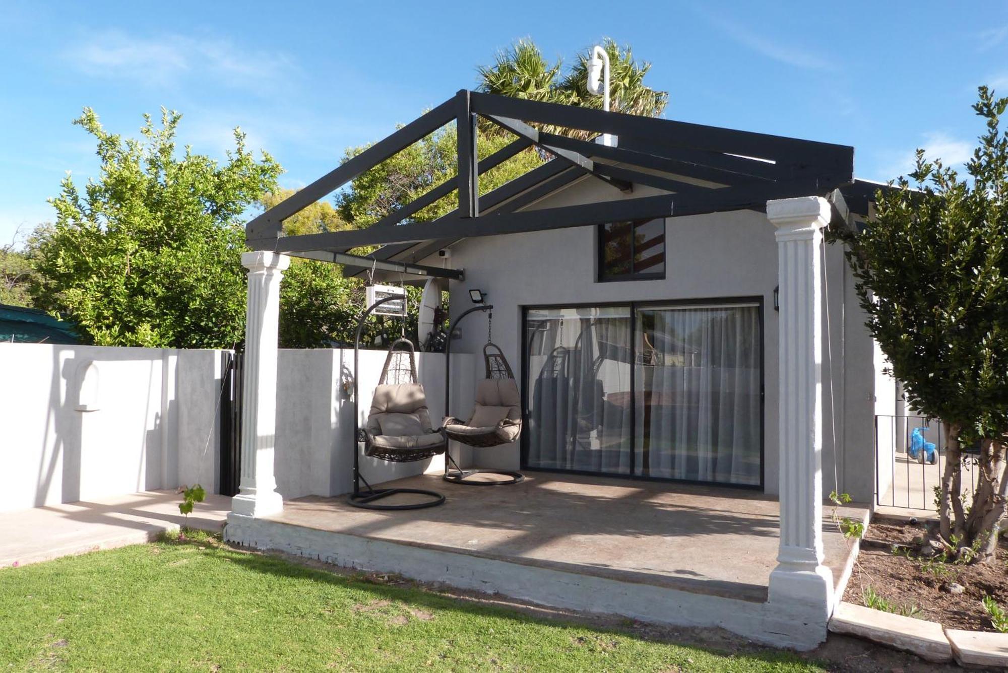 Hannah'S Haven Studio Deluxe - No Loadshedding Apartment Beaufort West Exterior photo